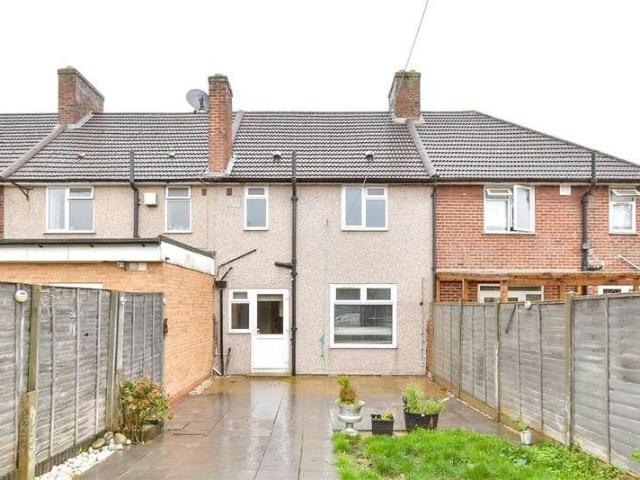 House for sale in Dagenham, Barking And Dagenham