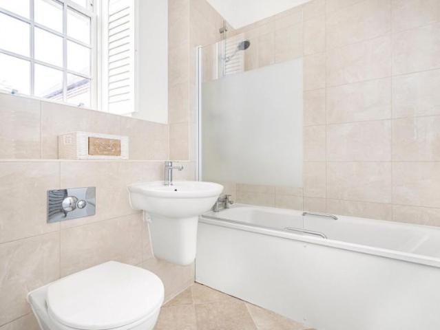 House for sale in Berrick Salome, Oxfordshire
