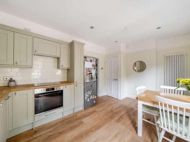 House for sale in Lower Green Esher, Blackhills