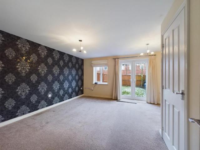 House for sale in Cottingley, West Yorkshire