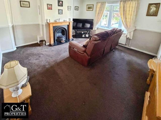 House for sale in Coseley, West Midlands