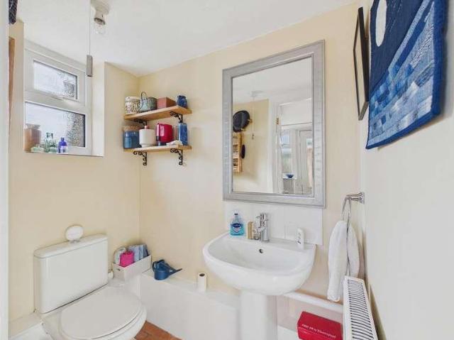 House for sale in Barnard's Green, Forthampton