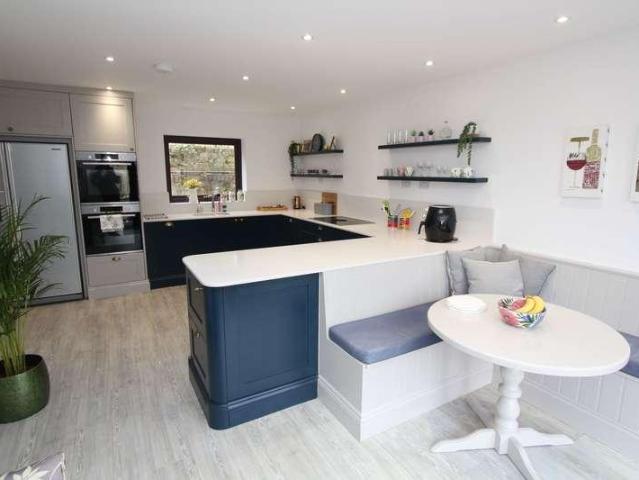House for sale in Gileston, Wales