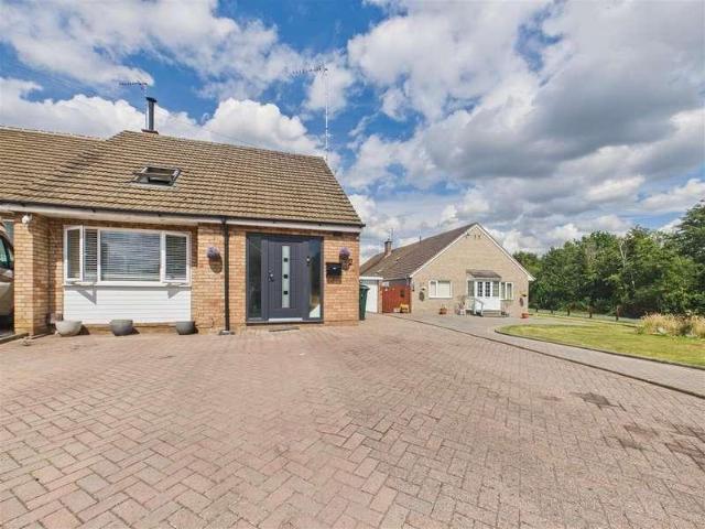 House for sale in Cheylesmore, West Midlands