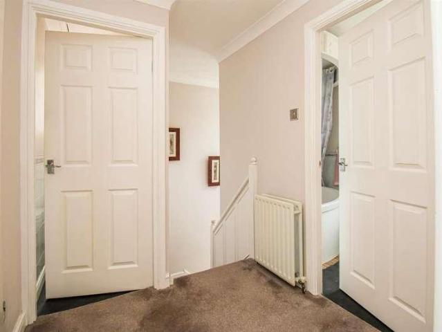 House for sale in Featherstone, North Featherstone