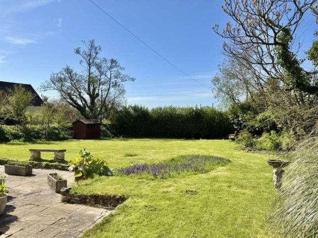 House for sale in Weir Quay, Devon