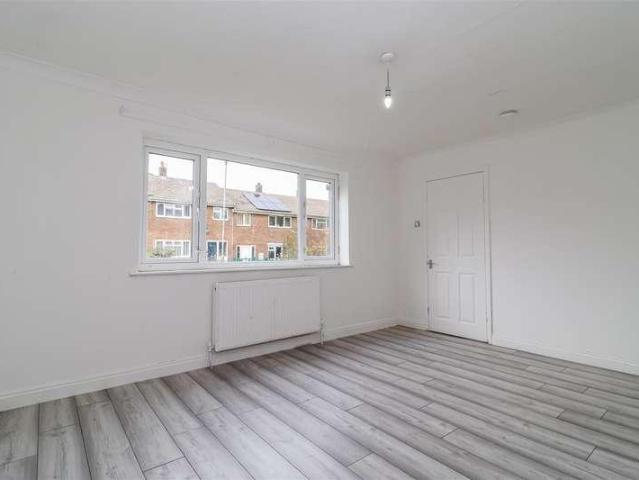 House for sale in Knottingley, West Yorkshire