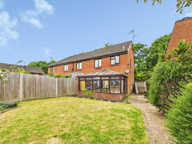 House for sale in Highwood, Horsham