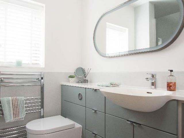 House for sale in Bromsgrove, Worcestershire