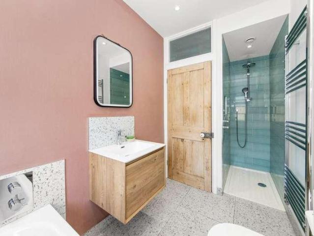 House for sale in Penge, Greater London