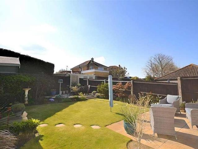 House for sale in Wyke Regis, Weymouth