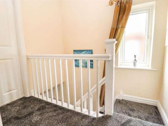 House for sale in Hood Manor, Warrington