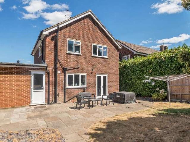 House for sale in Row Town, Surrey