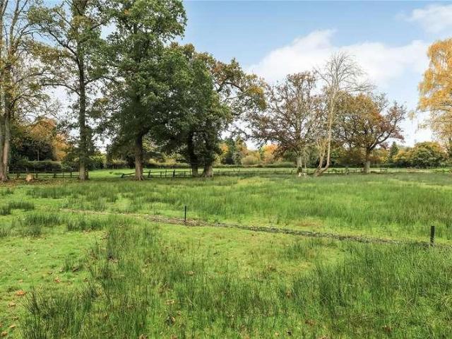 House for sale in Longparish, Barton Stacey