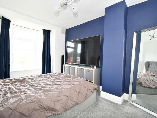 House for sale in Hardway, Middlecroft