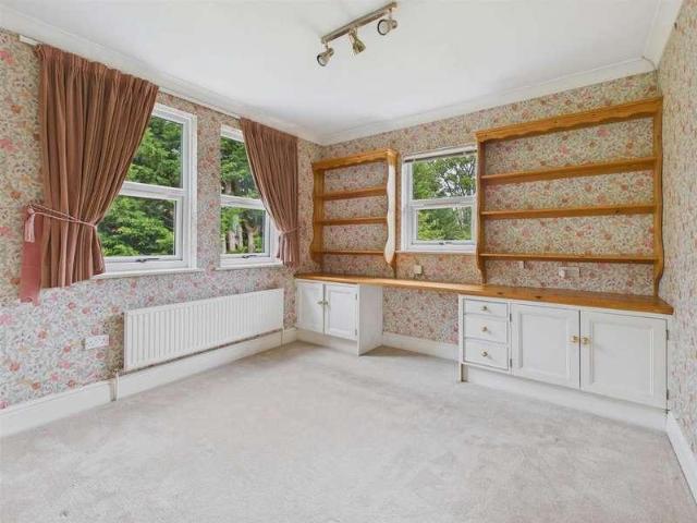 House for sale in Forthampton, Worcestershire