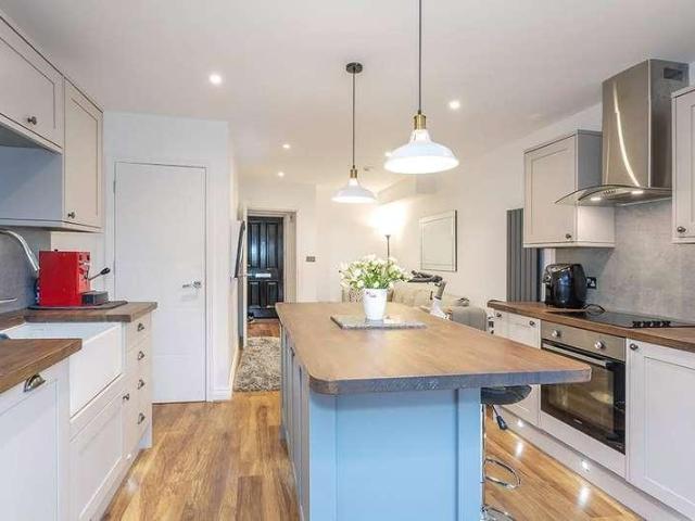 House for sale in Hersham, Elmbridge