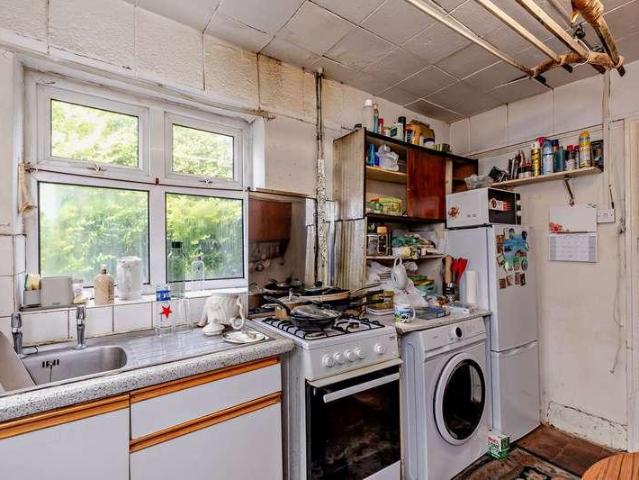 House for sale in Williamthorpe, North East Derbyshire
