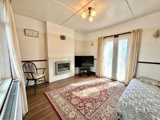 House for sale in Walcot West, Rodbourne