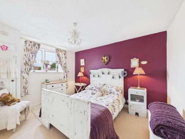 House for sale in Somerton