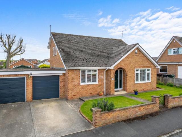 House for sale in Fishers Green, North Yorkshire