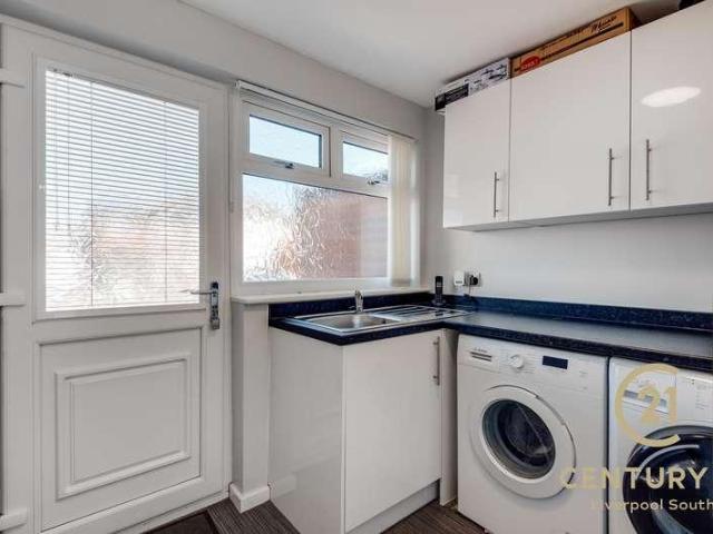 House for sale in Woolton, Calderstones