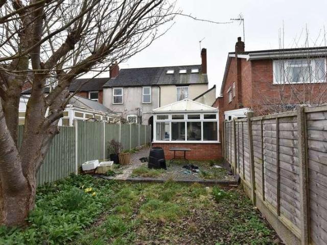 House for sale in Kingswinford, West Midlands