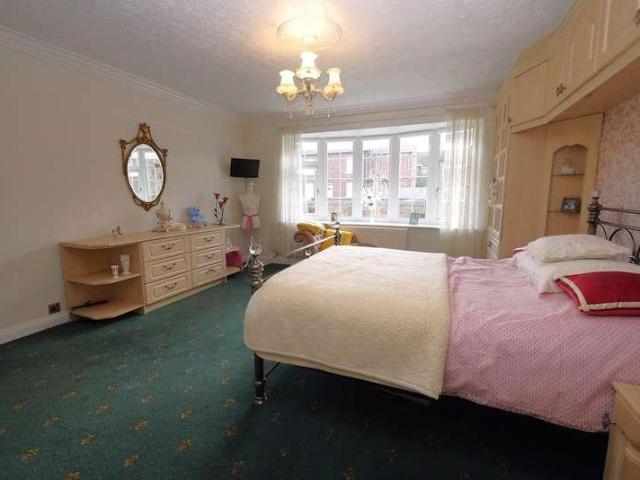 House for sale in Hatfield Woodhouse, South Yorkshire