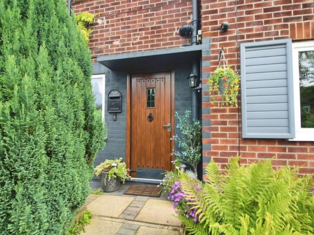 House for sale in Georgia, Greater Manchester