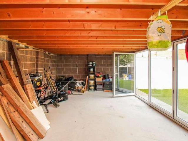 House for sale in Ossett, West Yorkshire