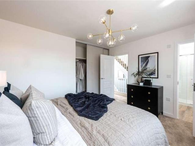 House for sale in Row Town, Surrey