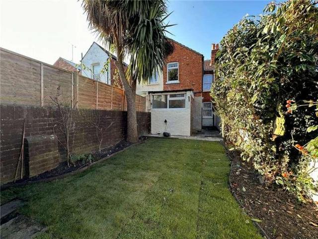House for sale in Dee Park, Reading