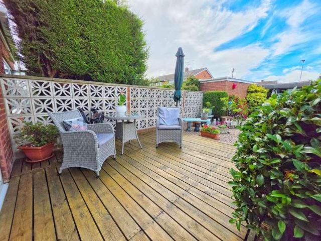 House for sale in Cudworth, South Yorkshire