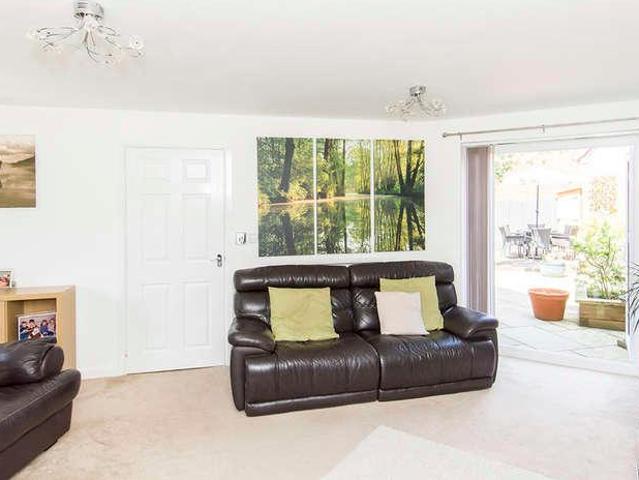 House for sale in Blackberry Grange, Harborough