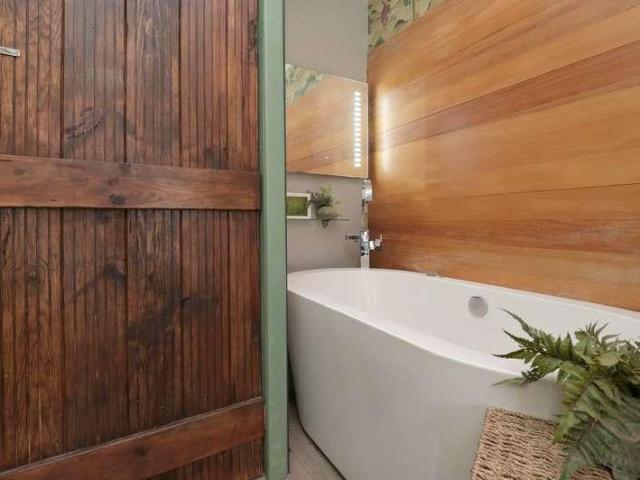 House for sale in Milton Bridge, Scotland
