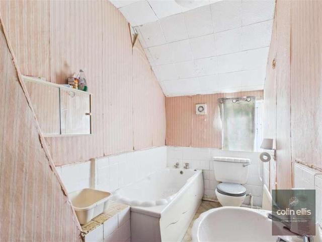 House for sale in The Old Town, Scarborough