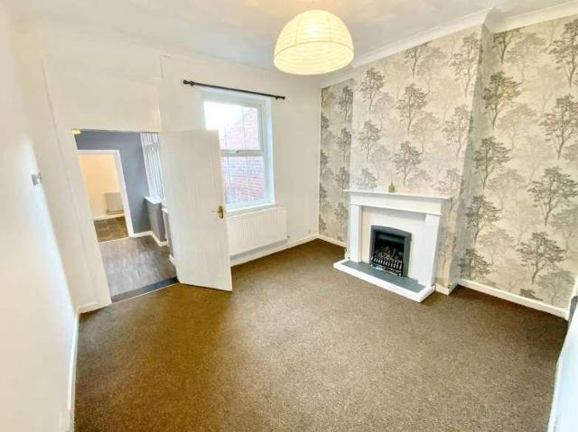 House for sale in Plant's Green, Cradley Heath