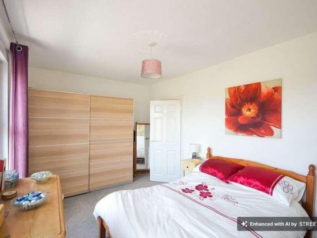 House for sale in Folkestone, Kent