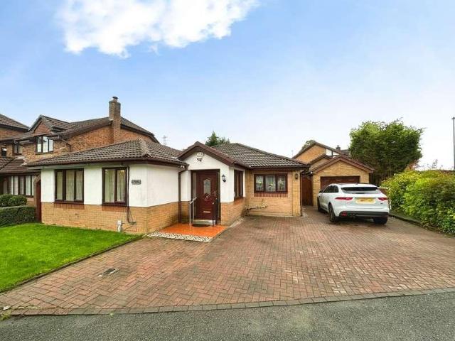 House for sale in Radcliffe, Bury