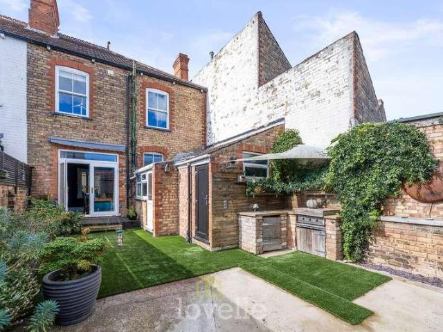 House for sale in Cleethorpes, North East Lincolnshire