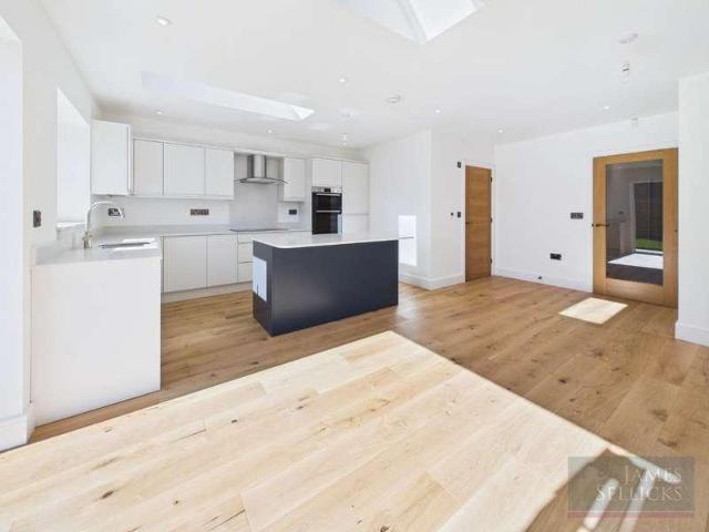 House for sale in Shackerstone, Barton