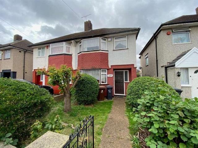 House for sale in Dagenham, Becontree Heath