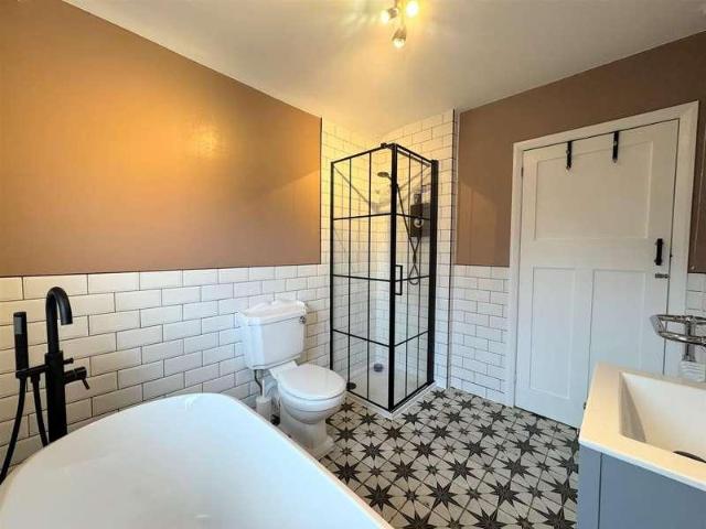 House for sale in Allestree, East Midlands