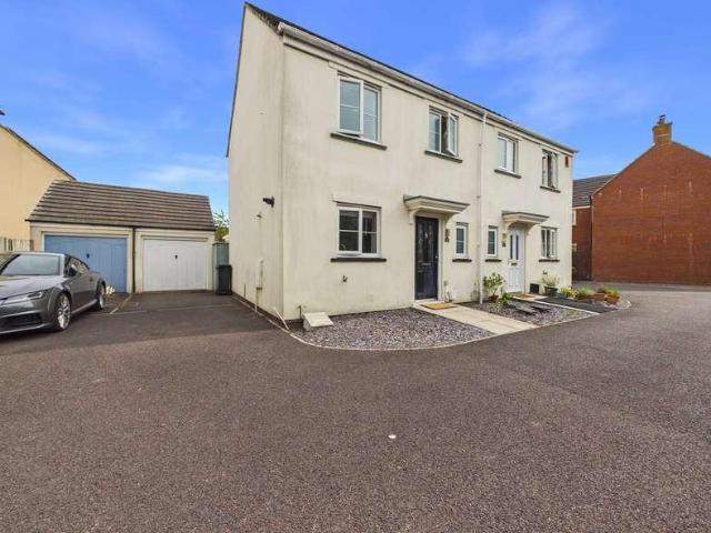 House for sale in West Wick, North Somerset
