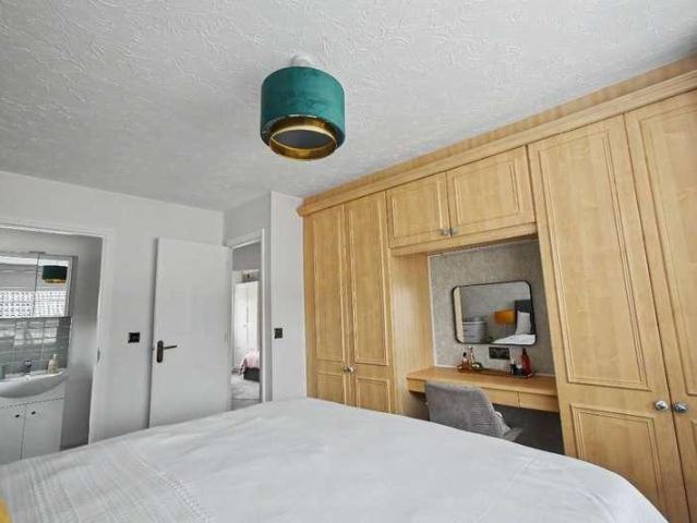 House for sale in Weir Quay, Devon