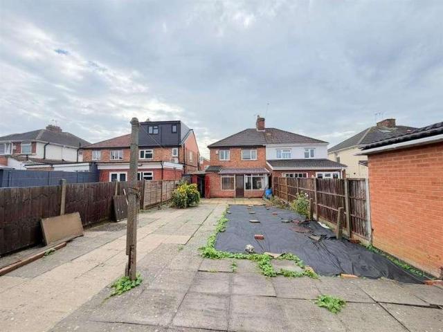 House for sale in Old Wharf, City Of Leicester