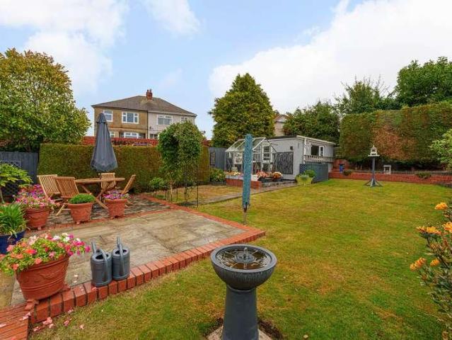 House for sale in Lawrence Hill, Wales