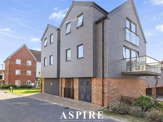 House for sale in Chelmsford, Essex