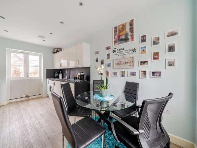 House for sale in Newlands, Hampshire