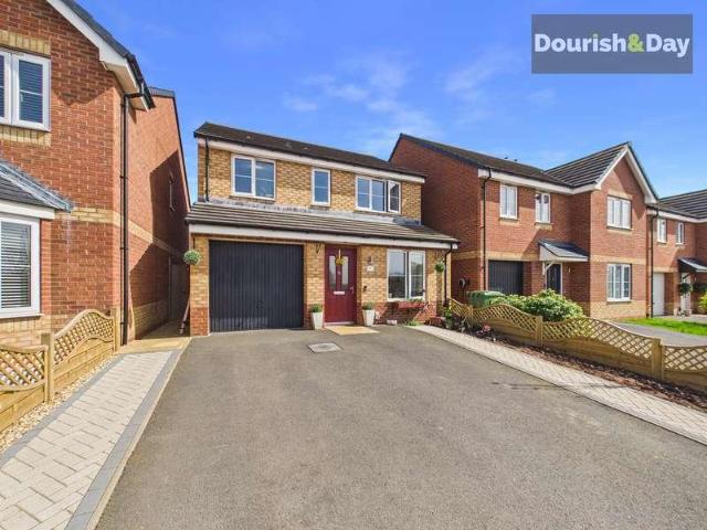 House for sale in Creswell, Baswich
